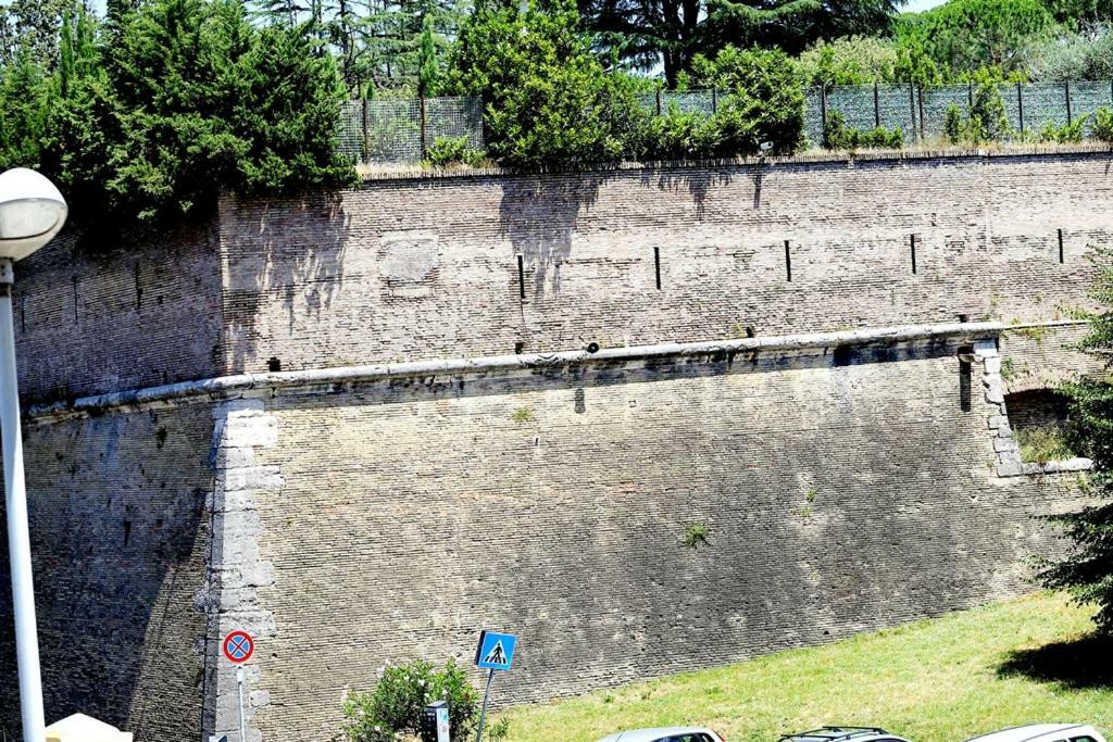 46 Viale Vaticano * Rom