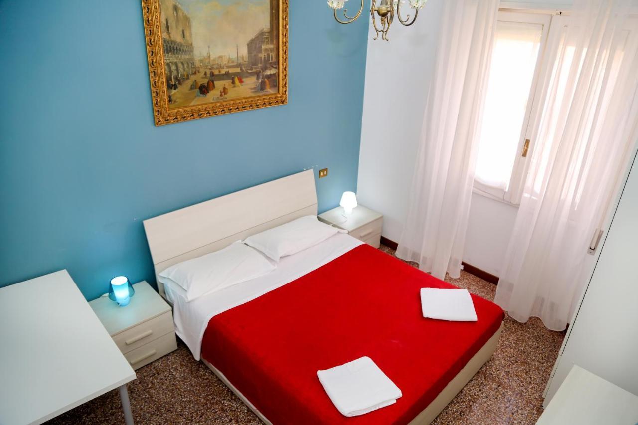 46 Viale Vaticano Apartment