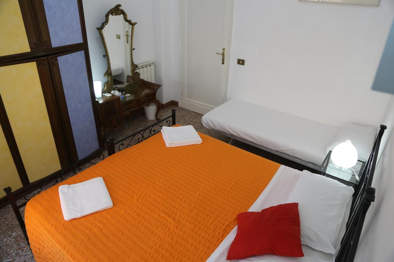 46 Viale Vaticano Apartment
